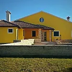 Ana With Private Pool And Large Garden- By Ta Leut Agency * Policnik
