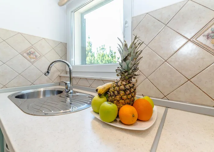 Ana With Private Pool And Large Garden- By Ta Leut Agency
