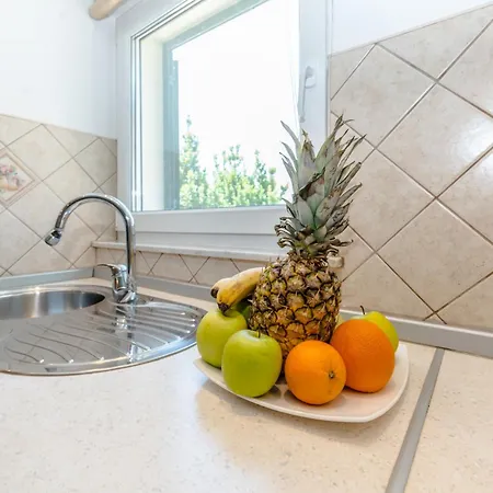 Ana With Private Pool And Large Garden- By Ta Leut Agency