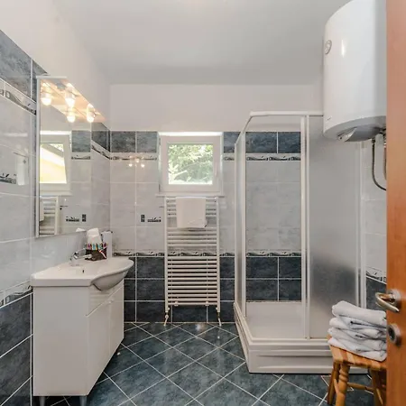 Ana With Private Pool And Large Garden- By Ta Leut Agency Villa *